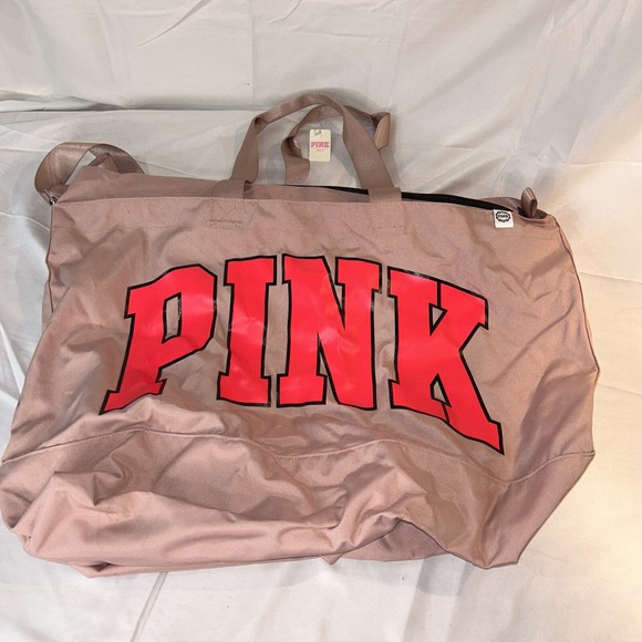 VICTORIA'S‎ SECRET WOMEN'S GETAWAY WEEKENDER TOTE MAUVE LARGE/XL - Picture 1 of 6